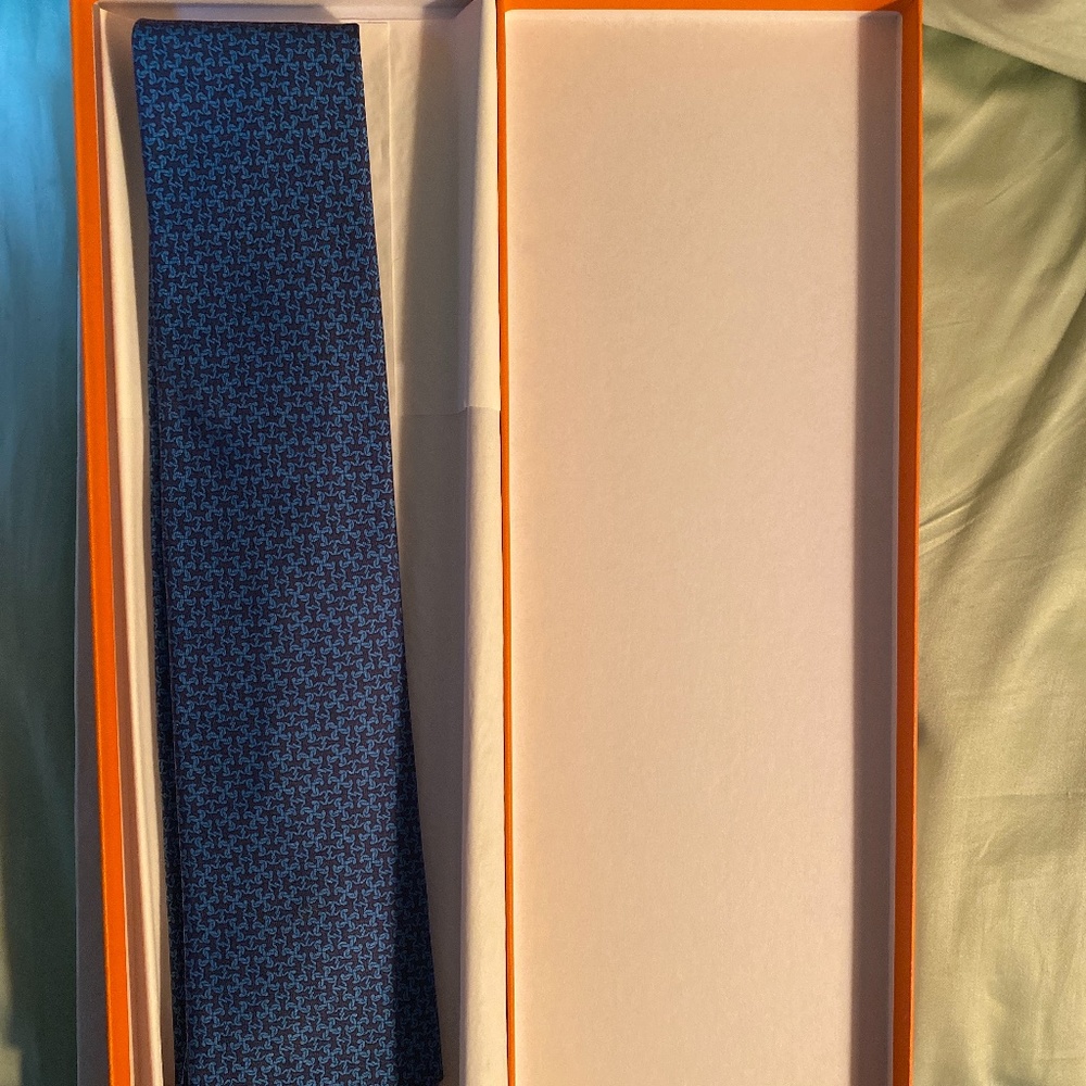 Hermès silk tie